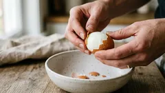 Hoe je eieren kookt zonder dat er ook maar één barstje in komt: de 4-8-10-methode